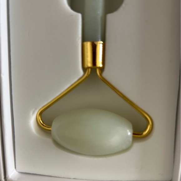 Davion jade face dial-roller (NIB) - Picture 2 of 6